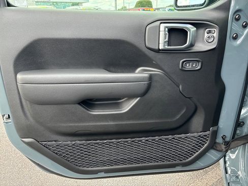 New 2025 Jeep Wrangler Sport S image 10