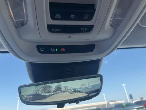 New 2026 Buick Envision Avenir image 43