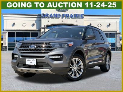 Certified 2022 Ford Explorer XLT w/ Equipment Group 202A