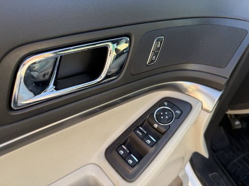 Used 2013 Ford Explorer 4WD image 11