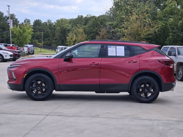 Used 2024 Chevrolet Blazer LT w/ Convenience Package FWD image 5