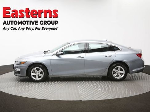 Used 2023 Chevrolet Malibu LT FWD image 59