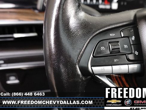 Certified 2023 Cadillac Escalade ESV Premium Luxury image 21