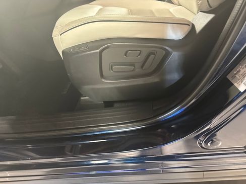 Used 2025 MAZDA CX-5 AWD 2.5 S w/ Preferred Package image 24