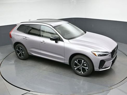 New 2026 Volvo XC60 B5 Core w/ Climate Package AWD/4WD image 41
