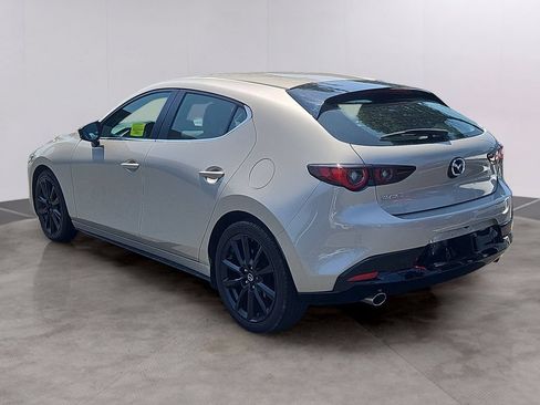 Used 2024 MAZDA MAZDA3 s FWD image 6
