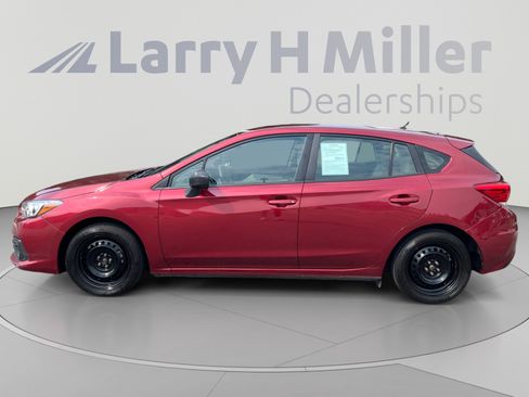 Used 2023 Subaru Impreza 2.0i AWD/4WD image 2