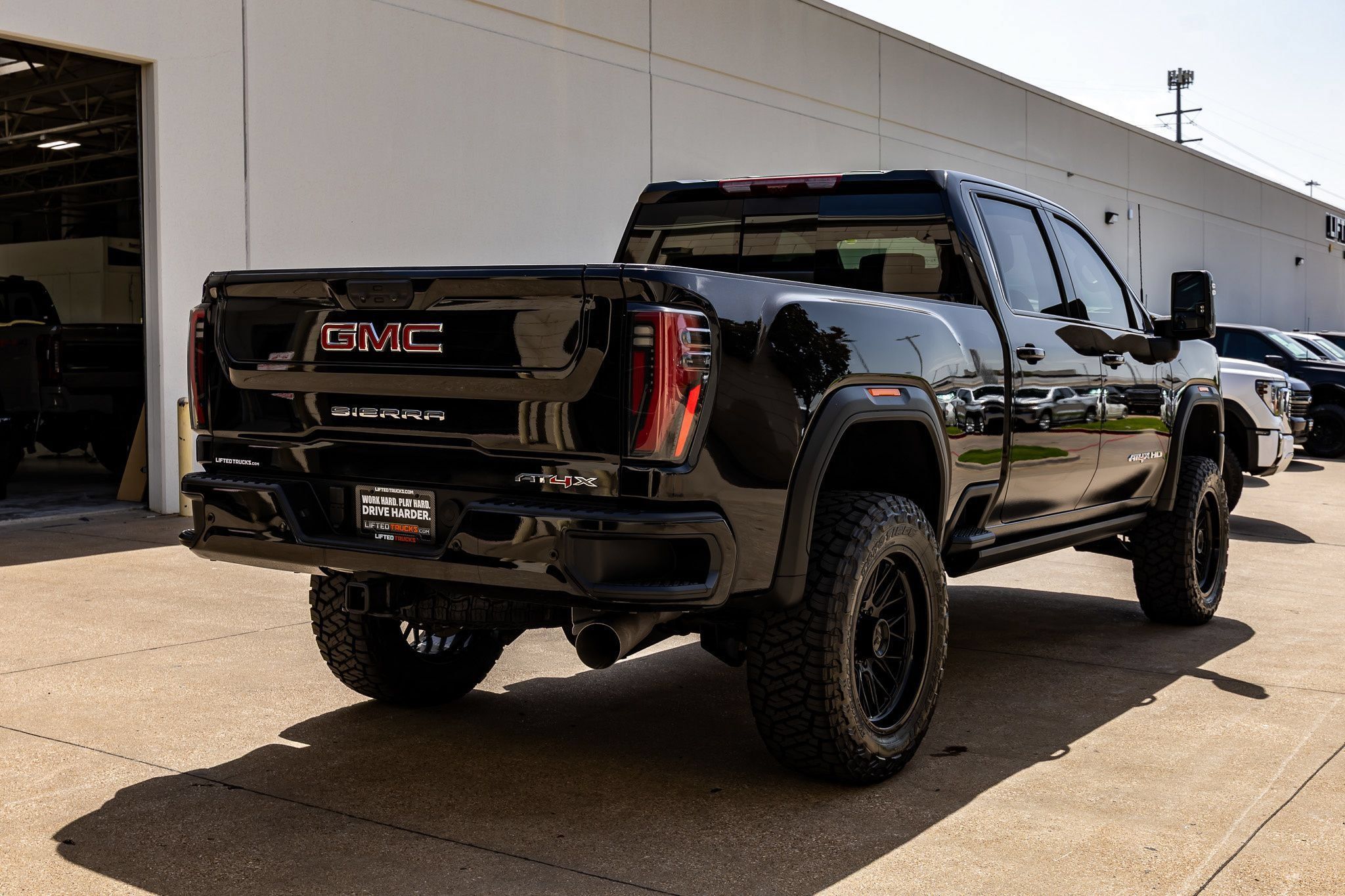 Used 2026 GMC Sierra 2500 AT4X AWD/4WD image 10
