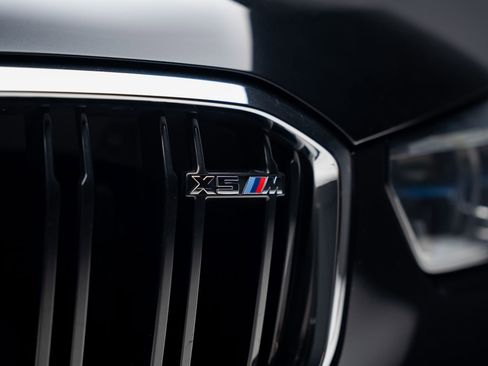 Used 2022 BMW X5 M w/ Executive Package AWD/4WD image 14