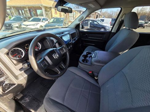 Used 2014 RAM 1500 Express image 14