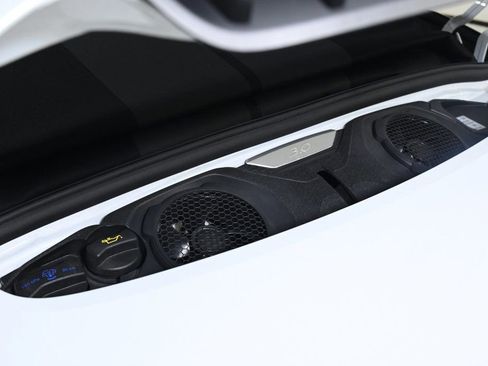 Used 2023 Porsche 911 Carrera image 27