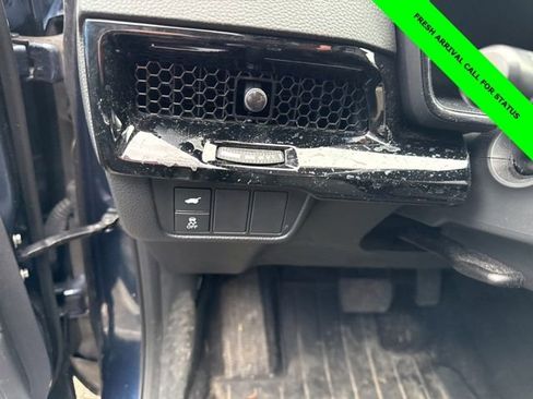 Used 2025 Honda CR-V EX-L image 17