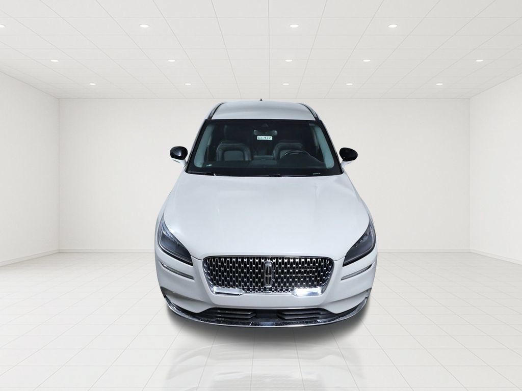 Certified 2022 Lincoln Corsair FWD image 3