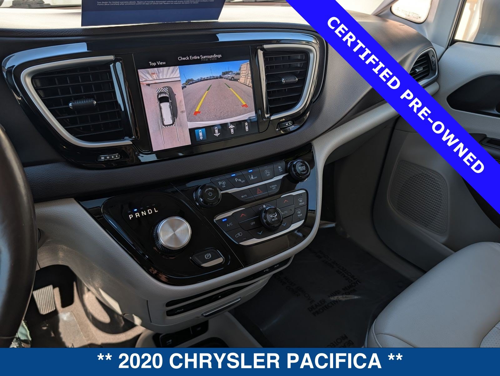 Used 2020 Chrysler Pacifica Touring-L Plus FWD image 34