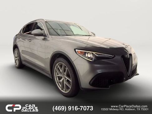 Used 2018 Alfa Romeo Stelvio AWD image 1