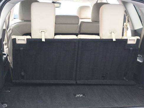 Used 2019 INFINITI QX60 Luxe w/ Essential Package image 23