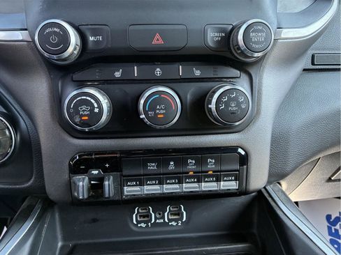 Used 2022 RAM 2500 Big Horn w/ Night Edition AWD/4WD image 22