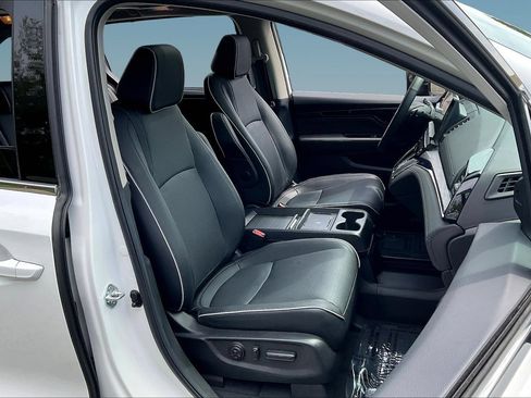 Used 2026 Honda Odyssey Elite image 29