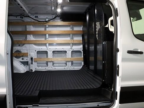 Used 2024 Ford Transit 250 Low Roof w/ Exterior Upgrade Package image 26