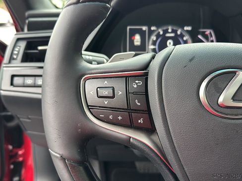 Certified 2022 Lexus ES 350 Ultra Luxury w/ Accessory Package 2 image 18