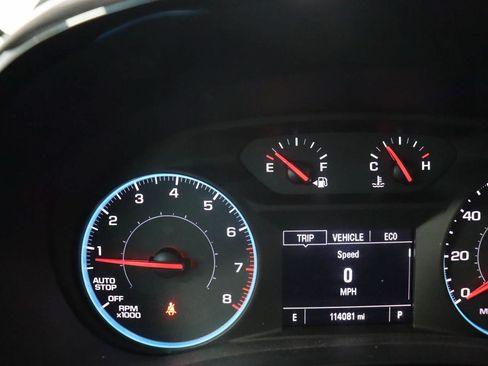Used 2020 Chevrolet Traverse LS FWD image 10