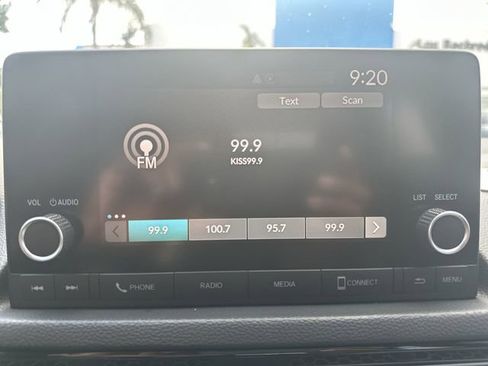 Used 2025 Honda Civic Sport image 25