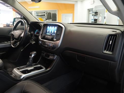 Used 2022 Chevrolet Colorado ZR2 AWD/4WD image 36