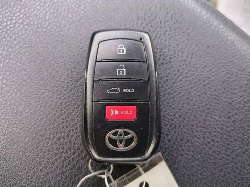 Used 2025 Toyota Camry LE image 26