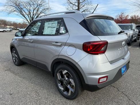 New 2026 Hyundai Venue SEL image 11