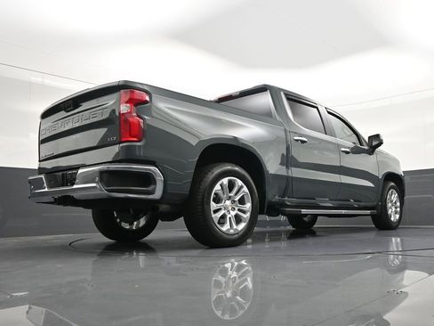 Used 2025 Chevrolet Silverado 1500 LTZ image 27