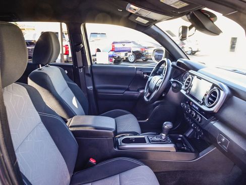 Certified 2023 Toyota Tacoma TRD Sport image 18