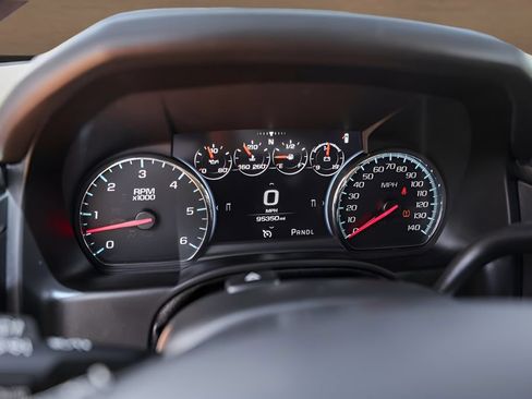 Used 2019 GMC Yukon Denali w/ Open Road Package AWD/4WD image 11