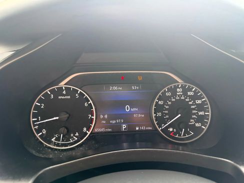 Used 2021 Nissan Murano SV image 10