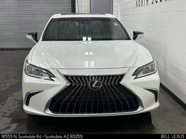 Used 2025 Lexus ES 300h w/ Premium Package FWD image 5