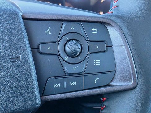 New 2026 Nissan Sentra SR w/ Floor Mat Package FWD image 21