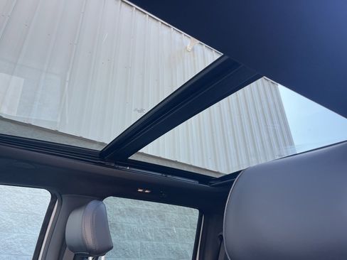 New 2026 Ford F250 Platinum image 18