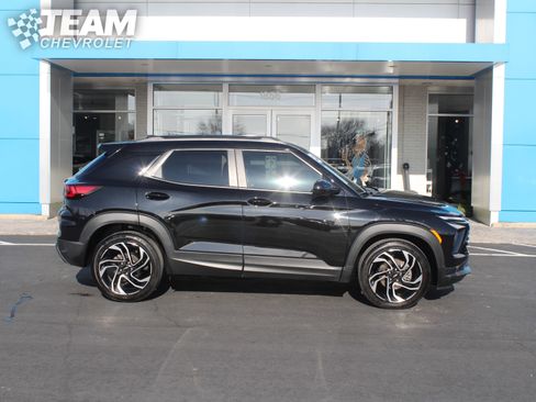 Certified 2024 Chevrolet TrailBlazer RS image 3