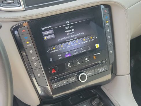 Used 2023 INFINITI QX50 Luxe w/ Cargo Package FWD image 26