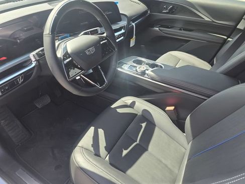 New 2026 Cadillac Lyriq Luxury RWD image 21