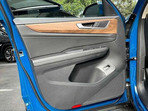 New 2026 Volkswagen Atlas SE FWD image 10