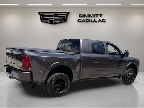 Used 2026 RAM 3500 Limited AWD/4WD image 5