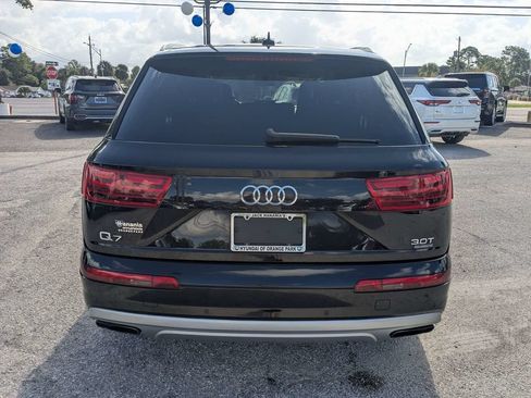 Used 2017 Audi Q7 3.0T Prestige w/ Prestige Package AWD/4WD image 6