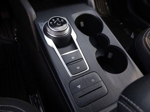 Certified 2024 Ford Escape Active FWD image 19