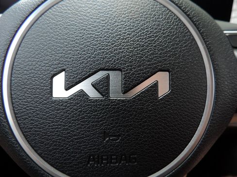 Used 2024 Kia Sportage SX AWD/4WD image 30