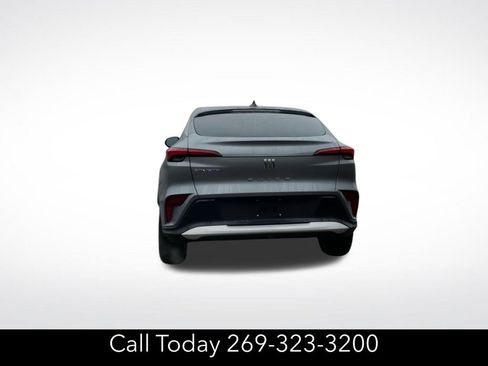 New 2025 Buick Envista Preferred w/ Advanced Safety Package image 7