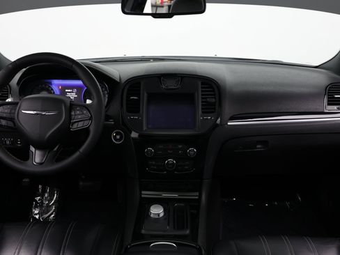 Used 2022 Chrysler 300 S RWD image 41
