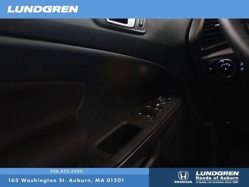 Used 2019 Ford EcoSport SE image 24