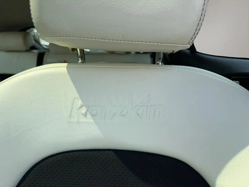 Used 2019 Kia Stinger w/ Sun & Sound Package AWD/4WD image 19
