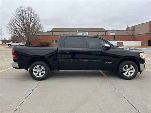 Used 2024 RAM 1500 Laramie AWD/4WD image 5