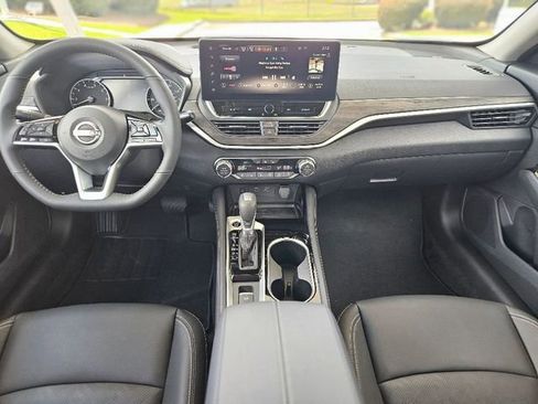New 2025 Nissan Altima 2.5 SL image 12